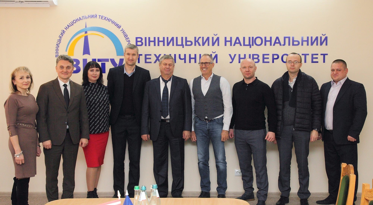 Компанія "F&B Management"