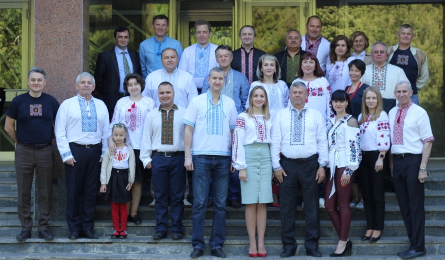 День Вишиванки