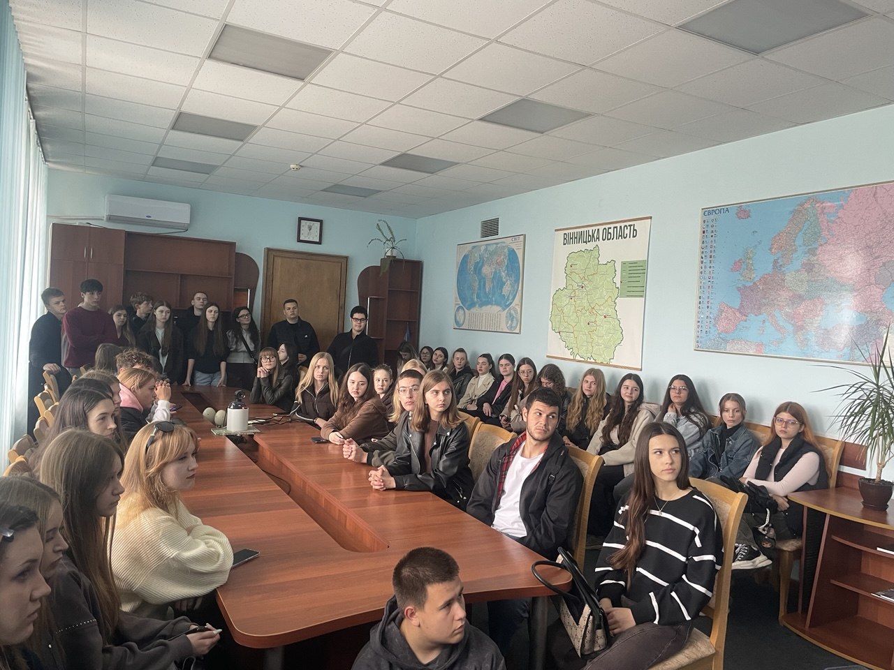 Студенти ВНТУ під час ознайомчої екскурсії