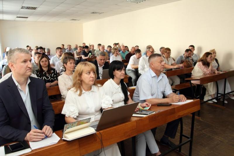ЧЕРВНЕВЕ ЗАСІДАННЯ ВЧЕНОЇ РАДИ ВНТУ