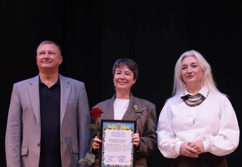 Вінницька обласна Рада відзначили кращих представників освітньої галузі Вінниччини